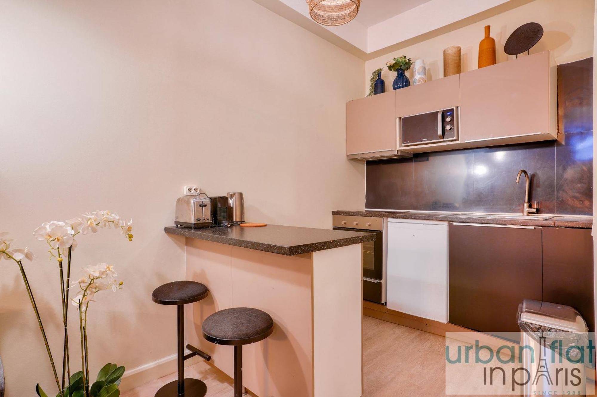 33 - Flat Av des Champs-Élysées Parigi Esterno foto