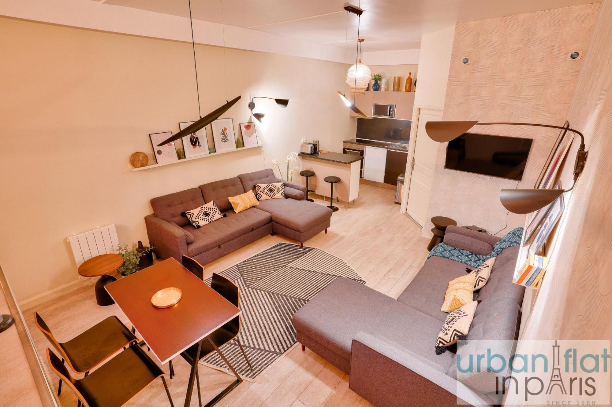 33 - Flat Av des Champs-Élysées Parigi Esterno foto